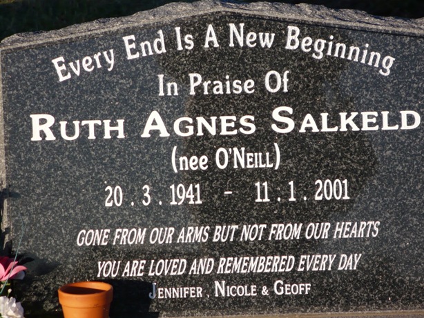 Headstone Ruth Salkeld
